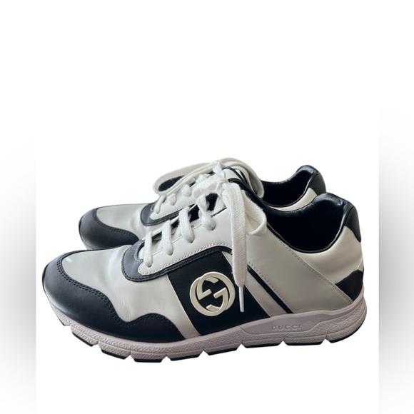 Gucci Monochrome Sneakers (Unisex) - Picture 2 of 5